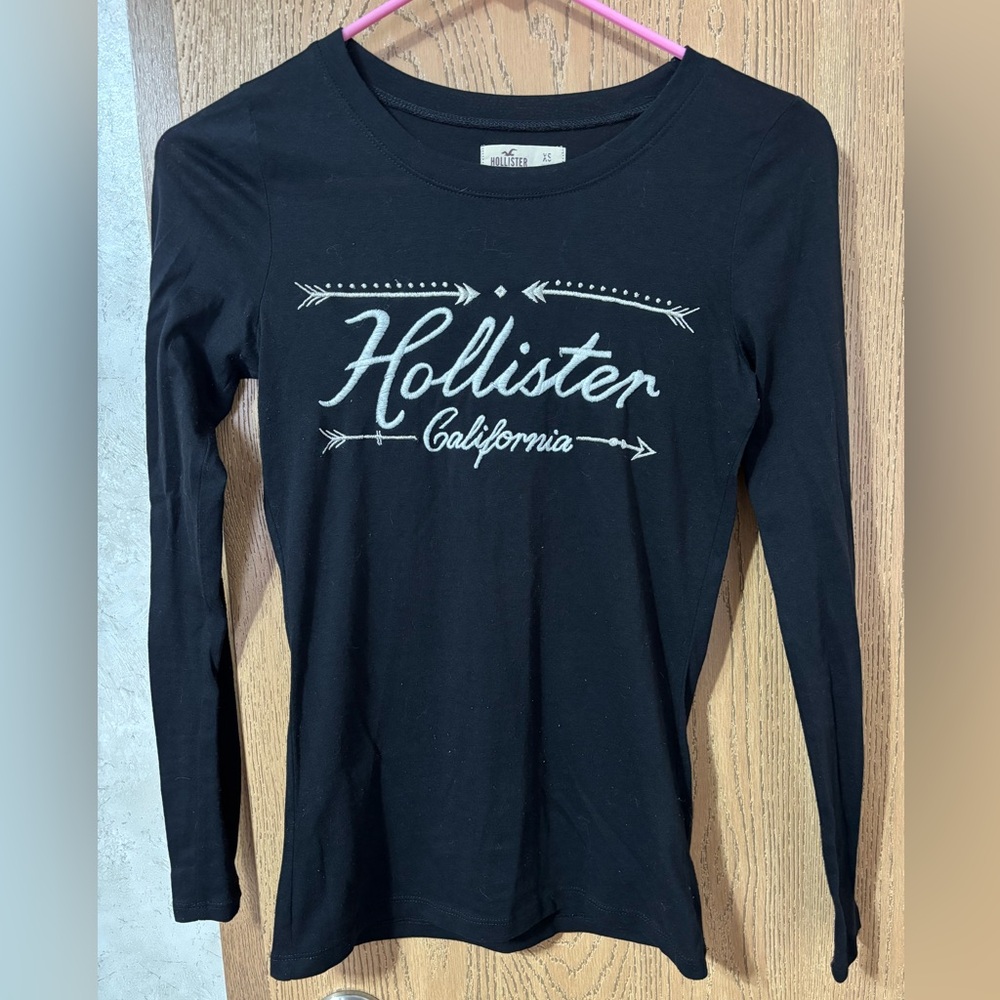 🔆2 for $6 🔆 Hollister black long sleeve shirt